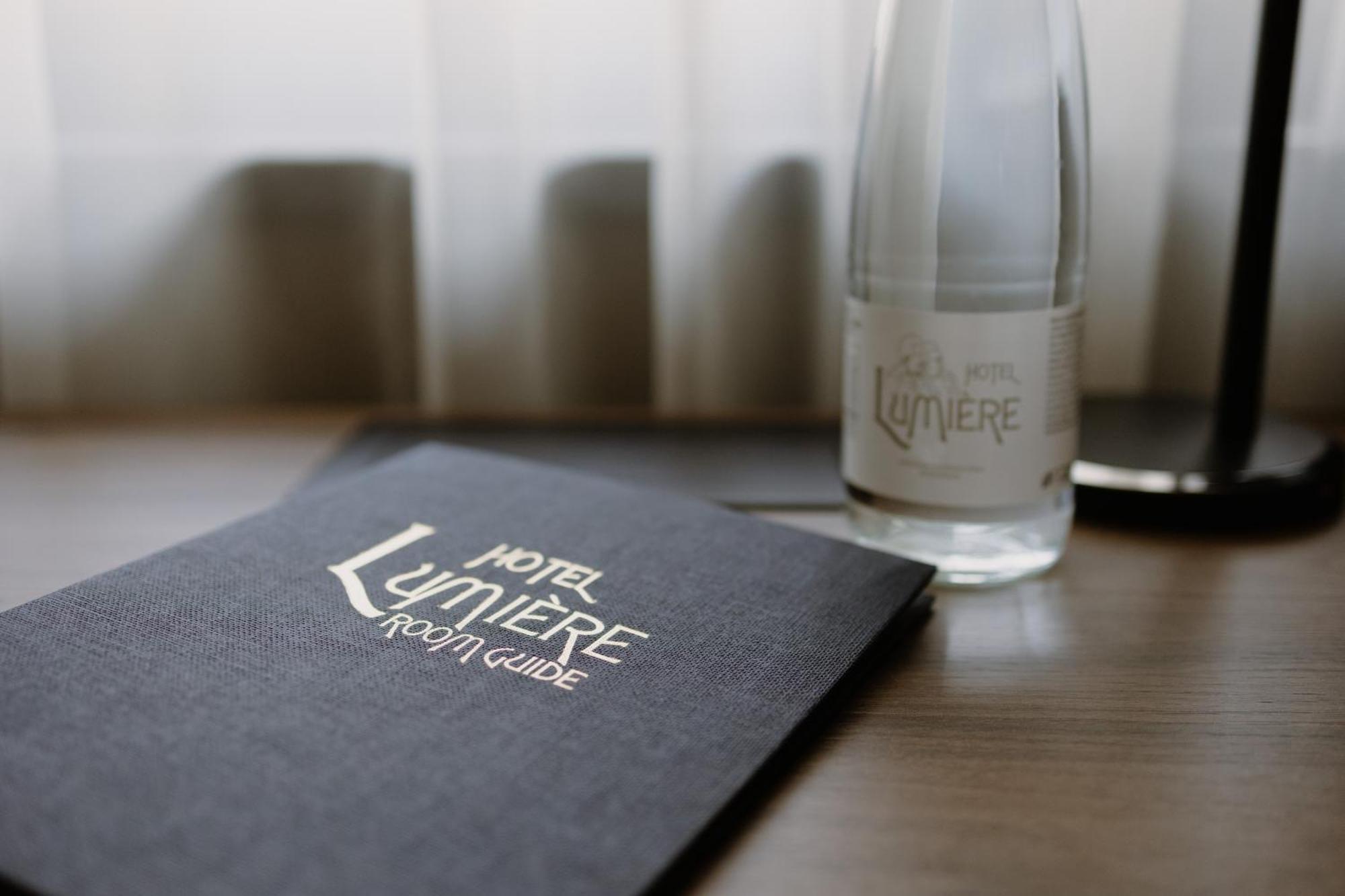 Lumiere Hotel Belgrado Buitenkant foto