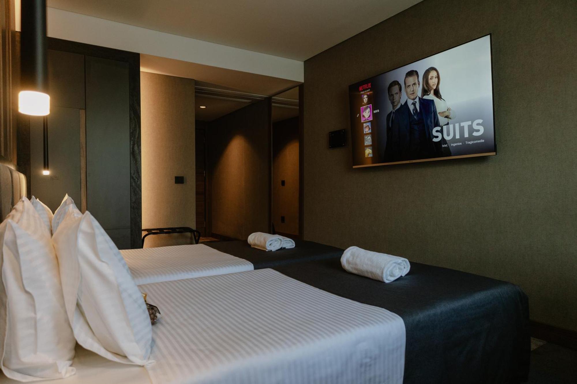 Lumiere Hotel Belgrado Buitenkant foto
